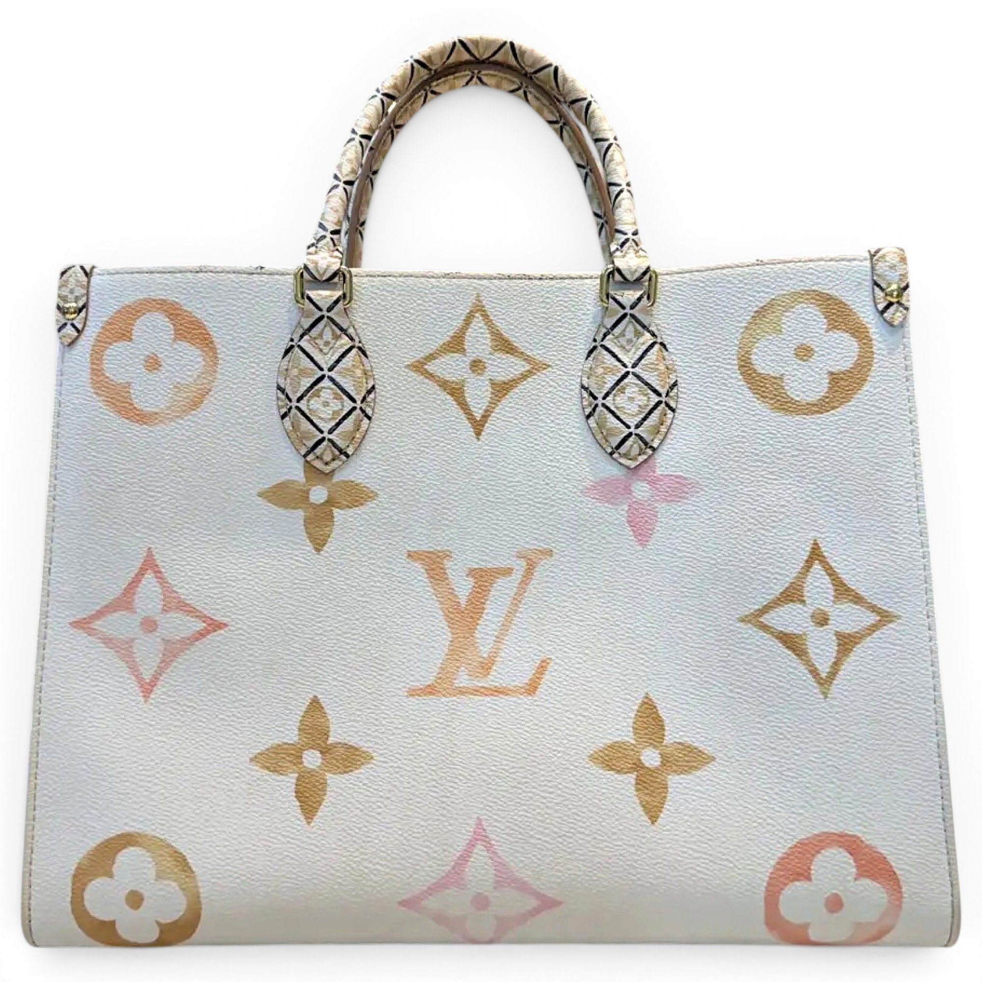 Onthego vinyl handbag