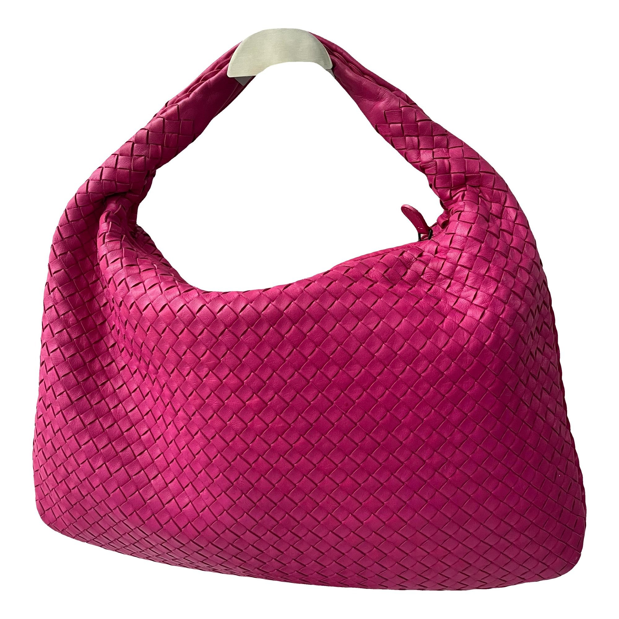 Veneta leather handbag