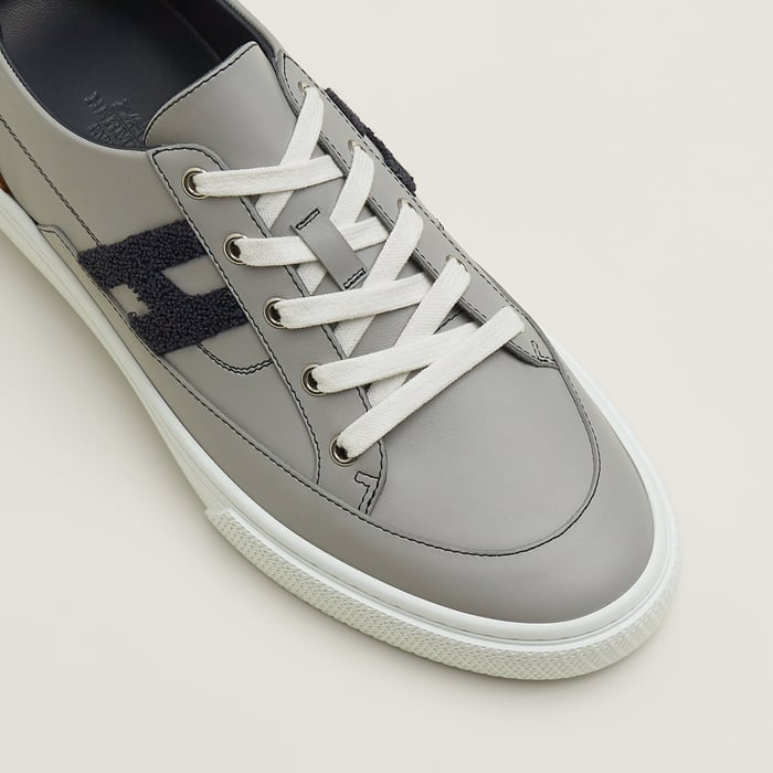 Deep Sneaker