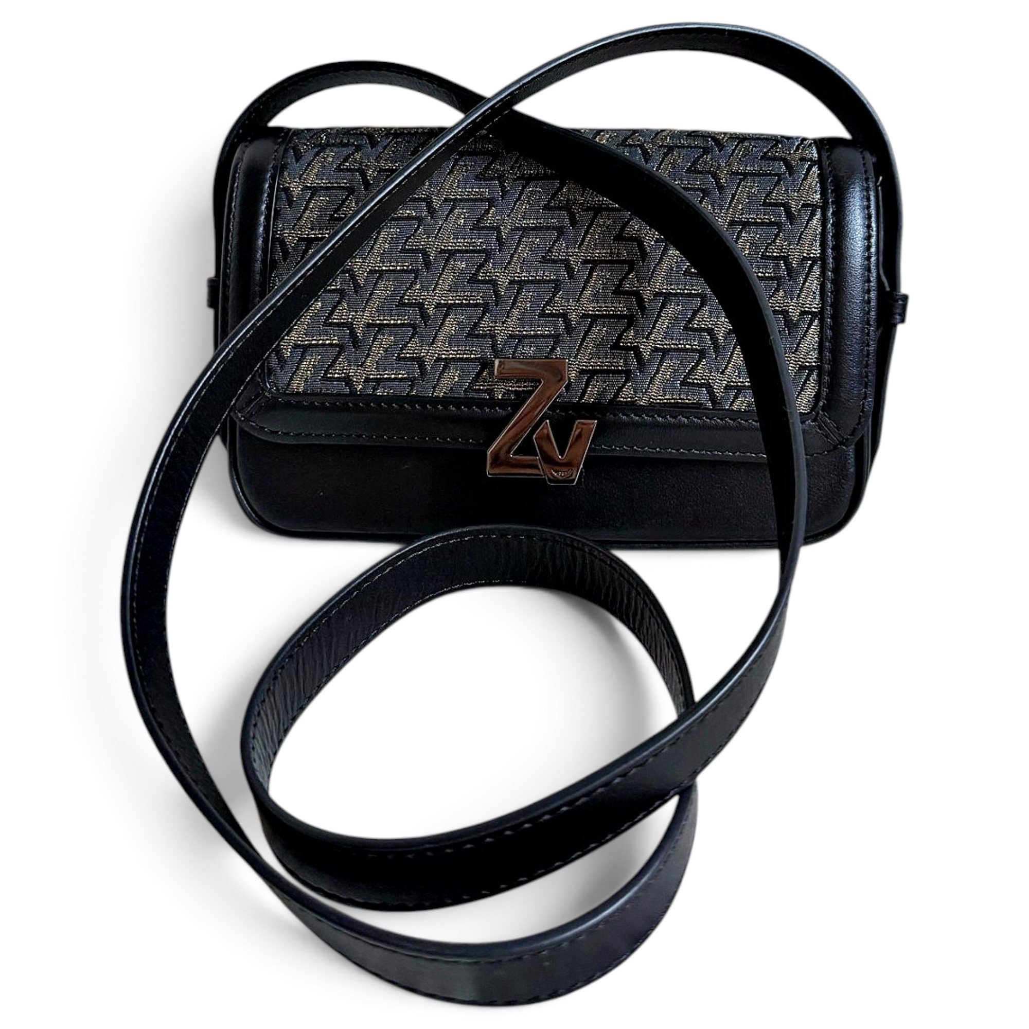Leather crossbody bag