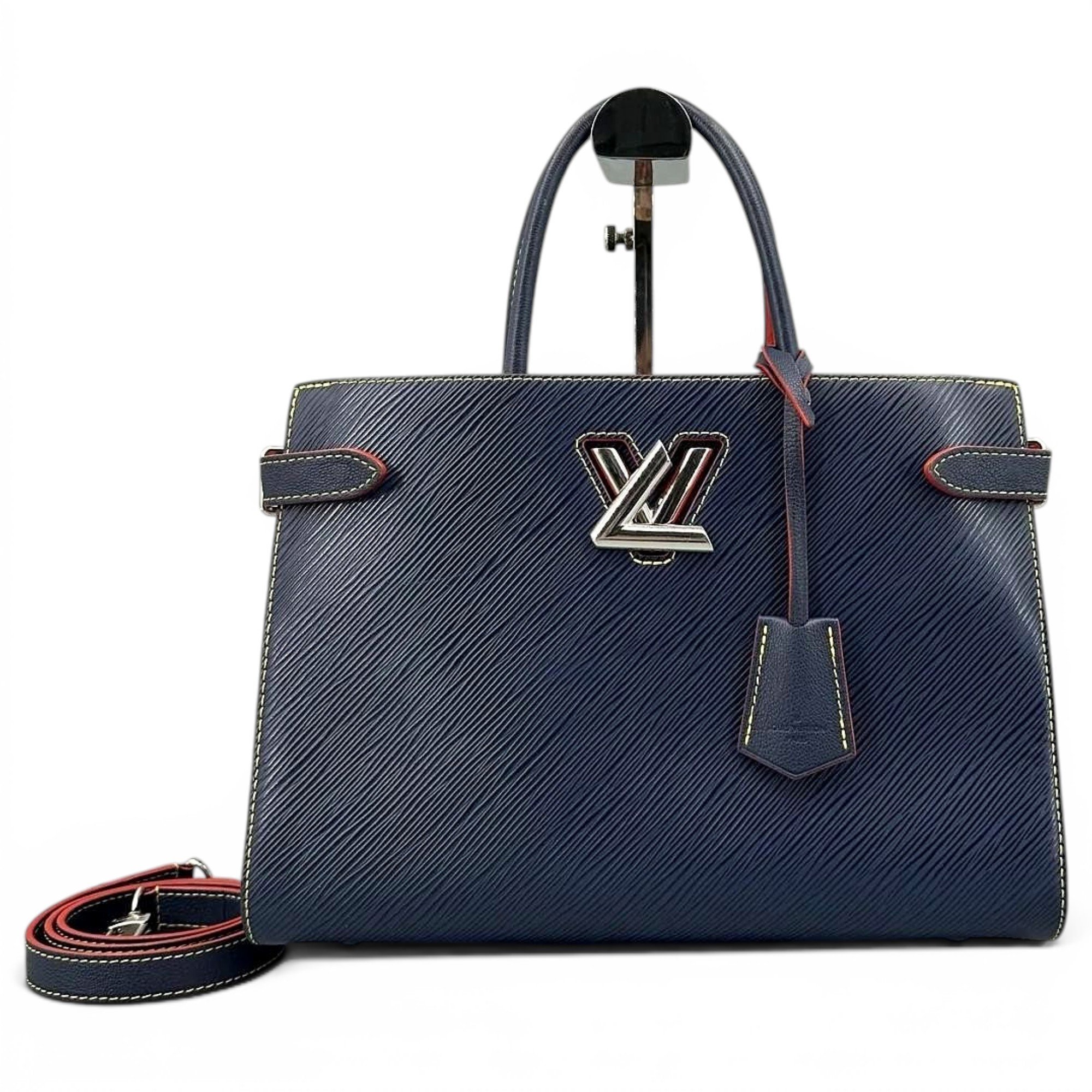 Twist leather tote