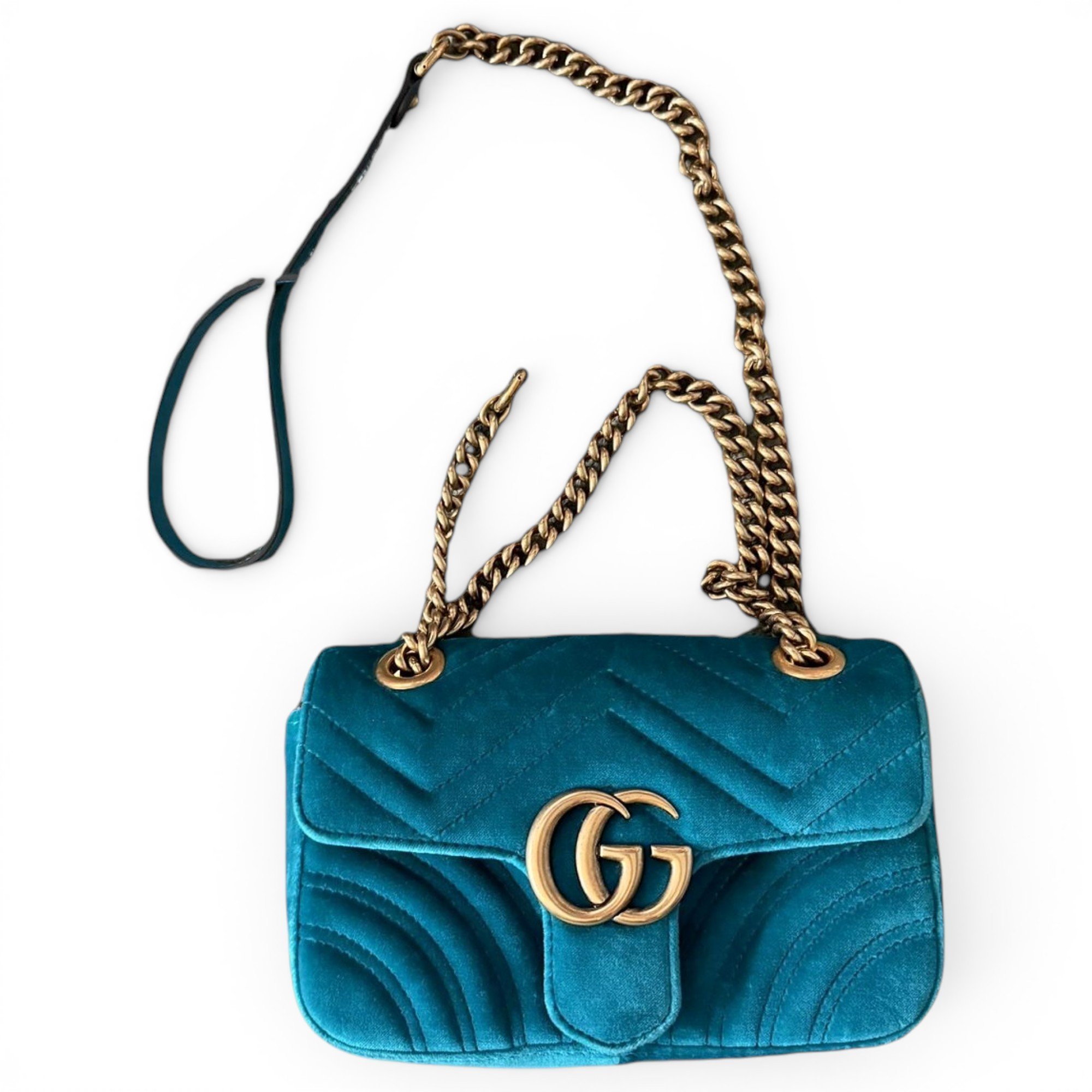GG Marmont Flap velvet crossbody bag
