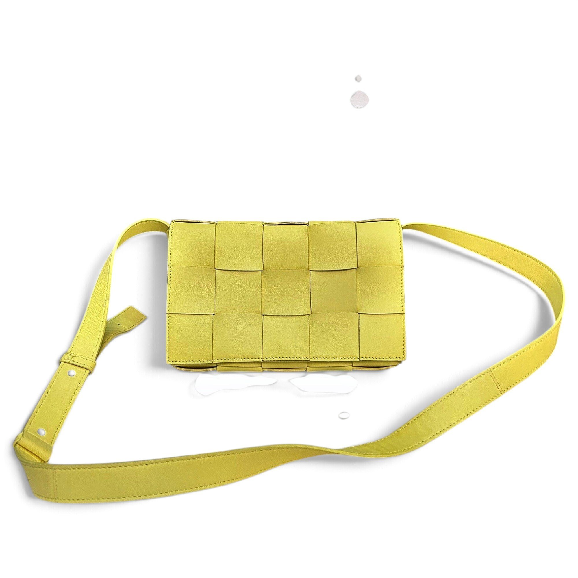 Cassette leather handbag