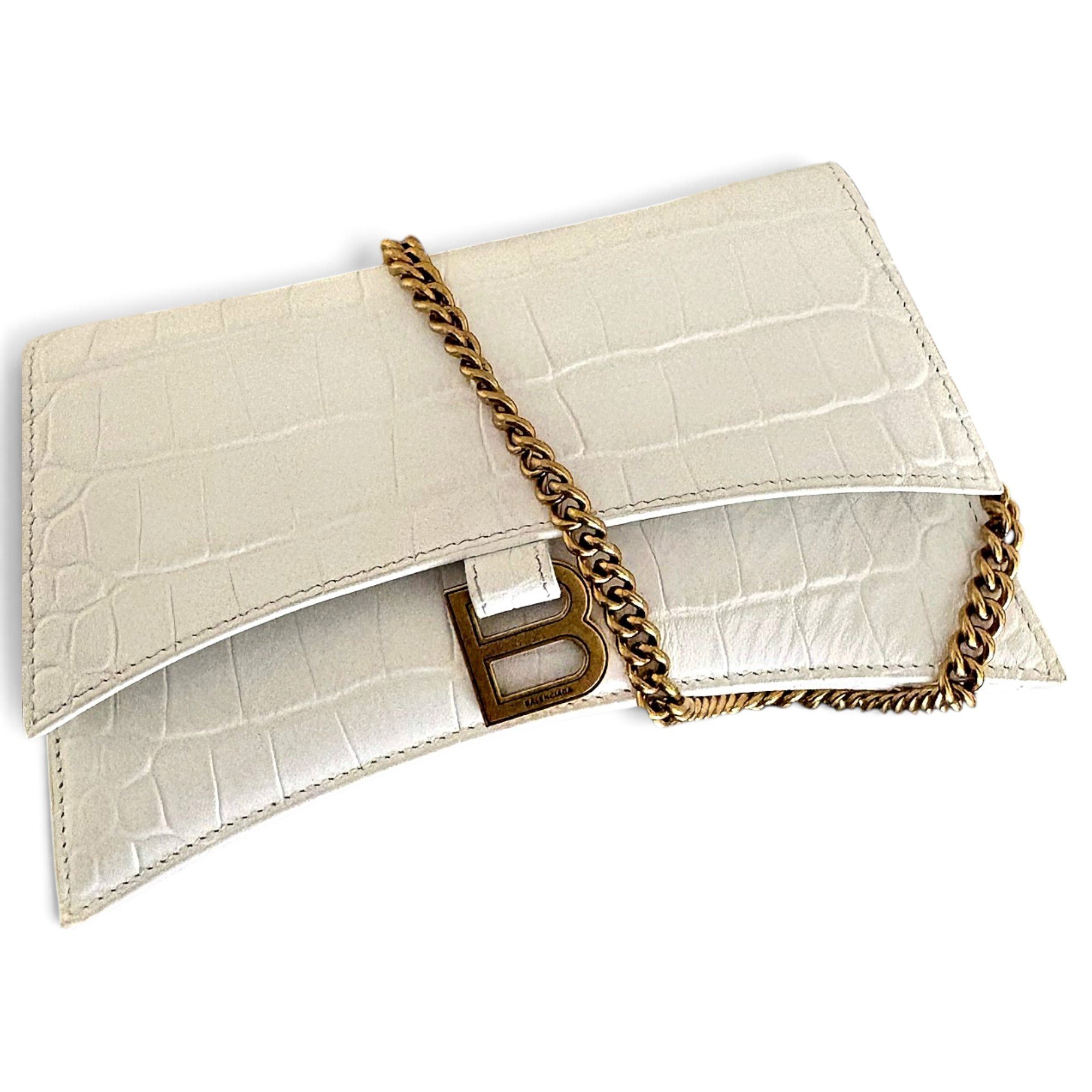 BB chain leather handbag