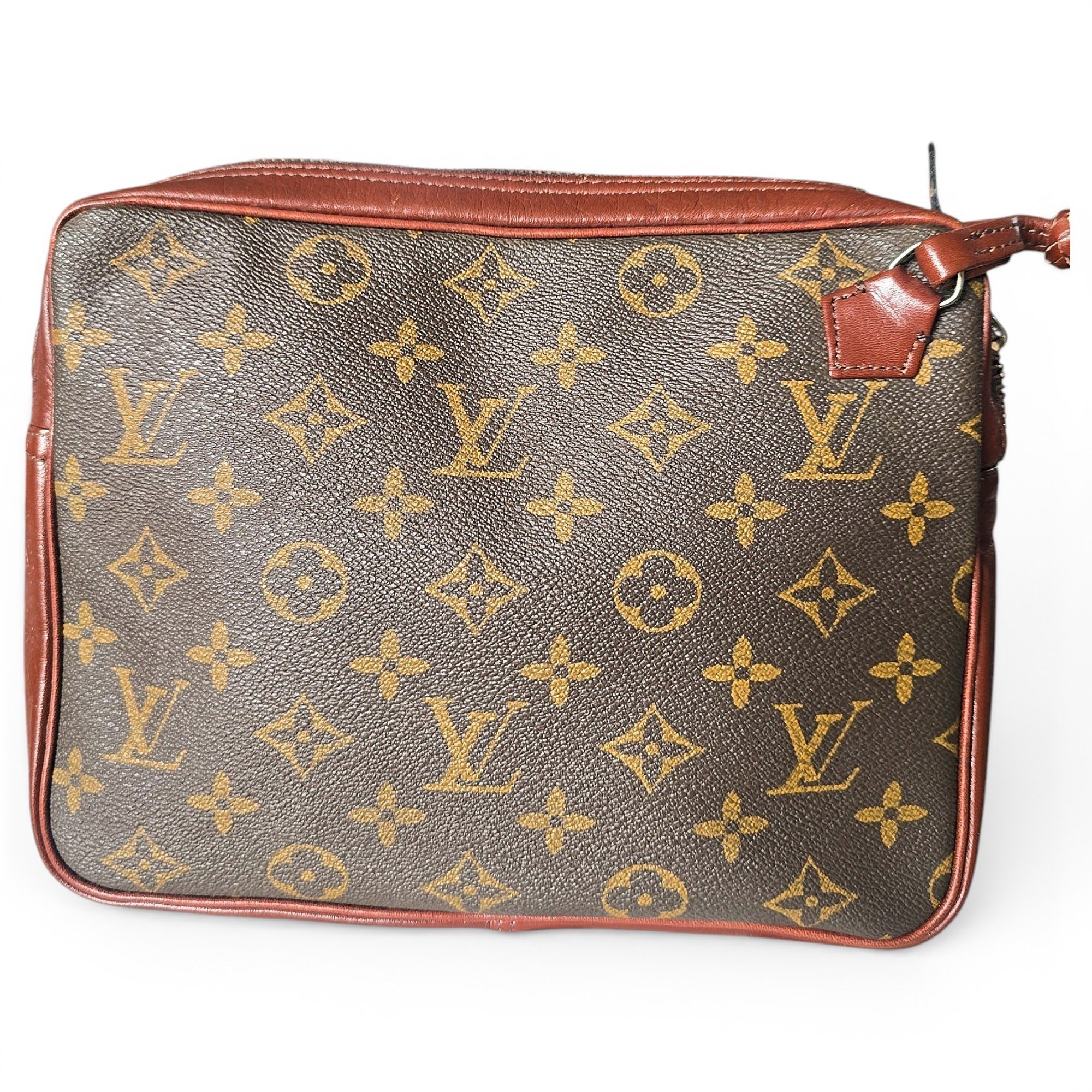 Leather clutch bag