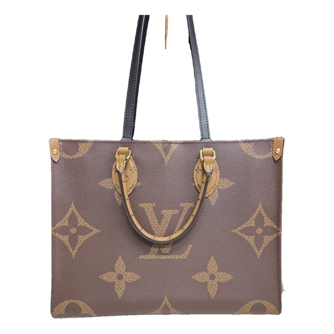 Onthego leather handbag