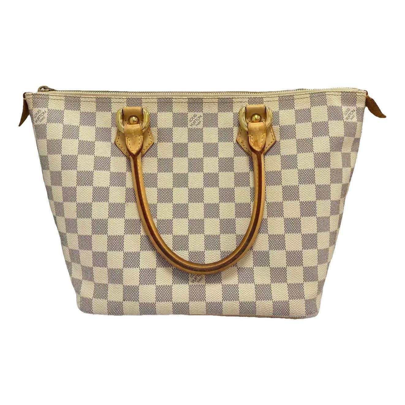 Saleya leather handbag