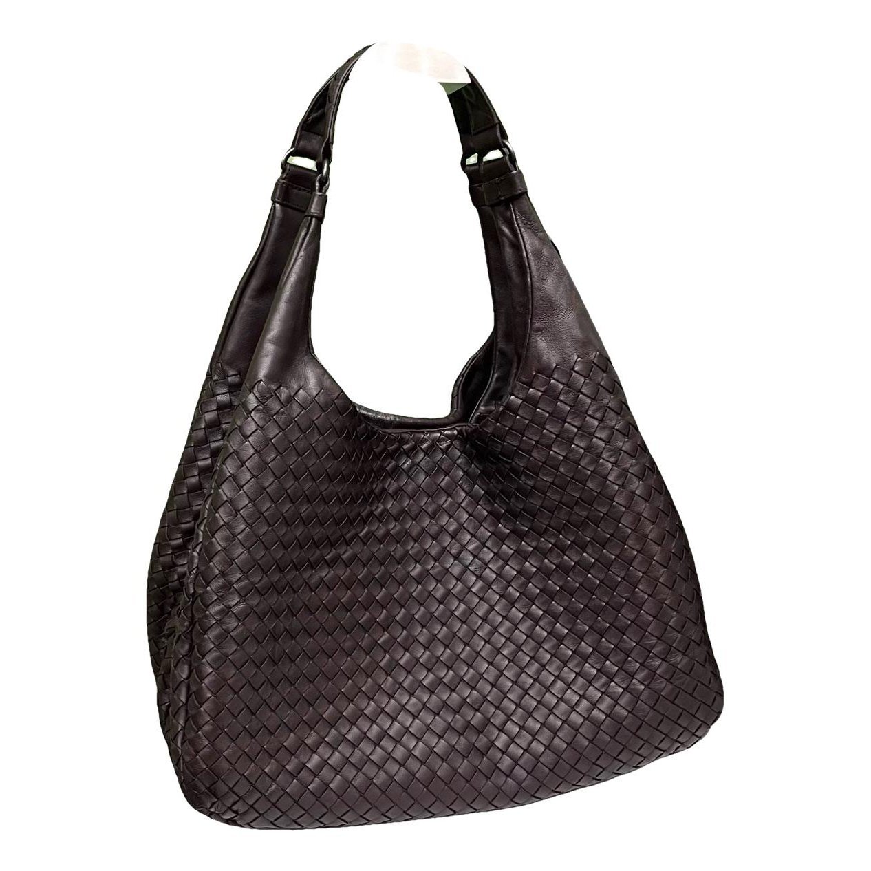 Veneta leather handbag
