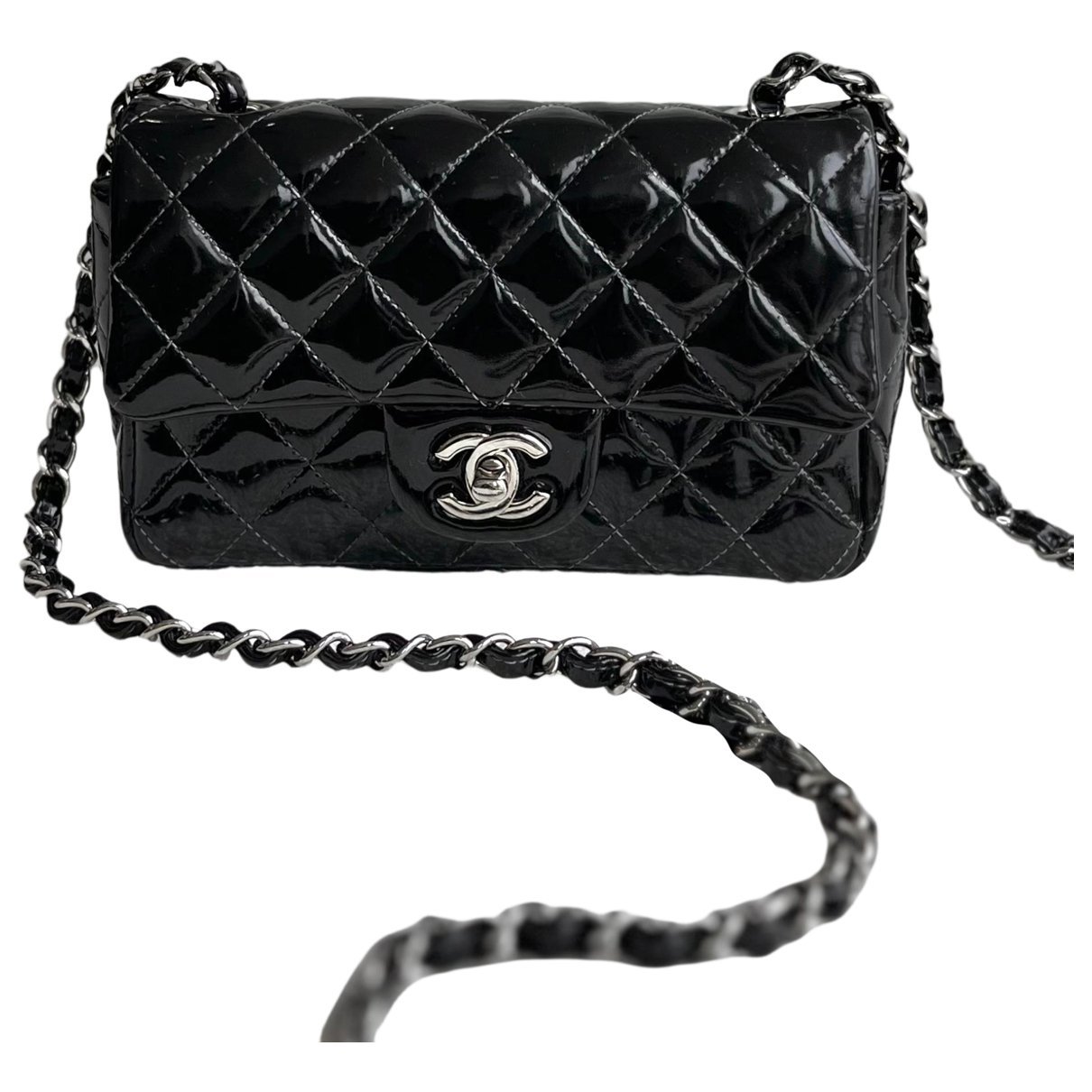 Timeless/Classique patent leather crossbody bag
