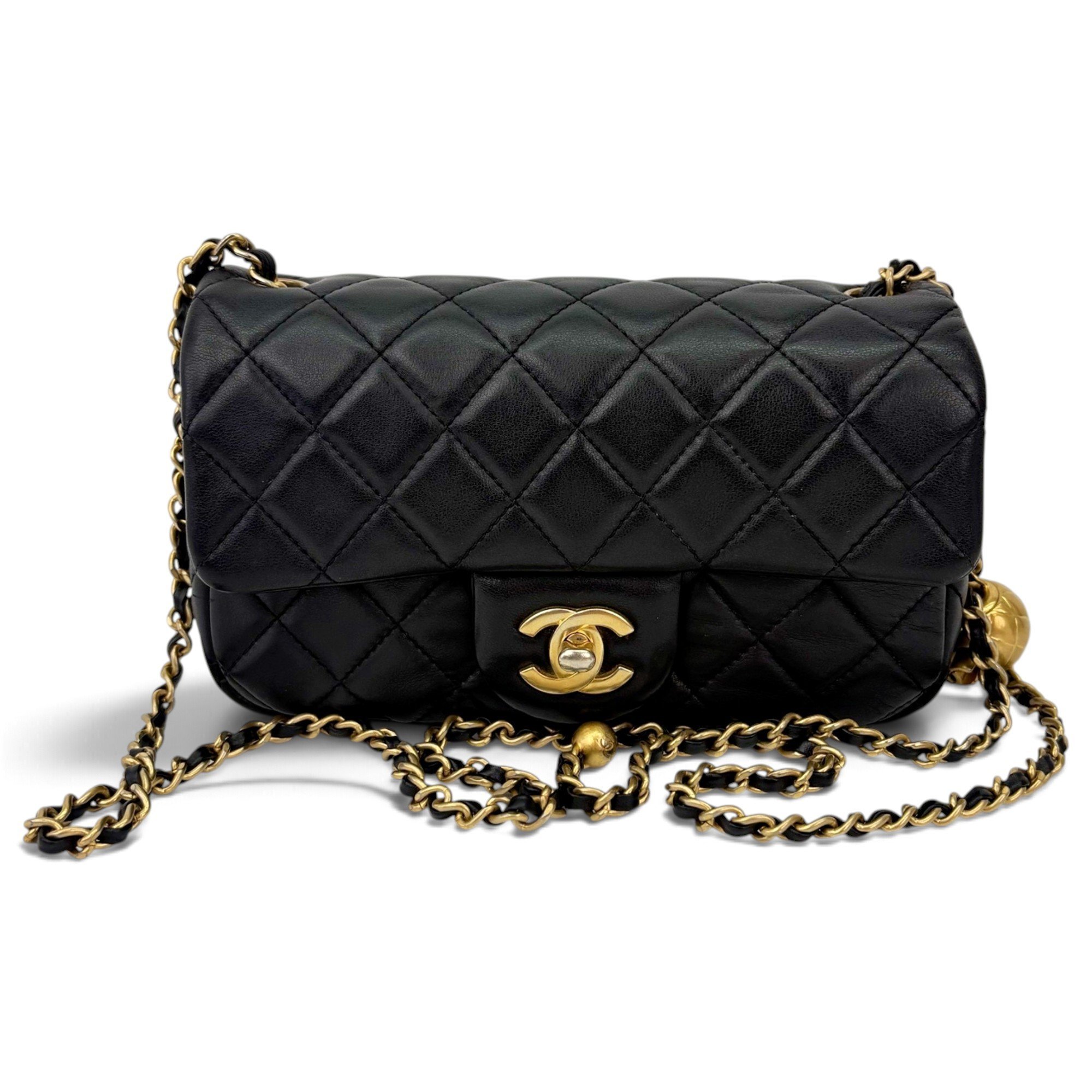 Timeless/Classique leather crossbody bag