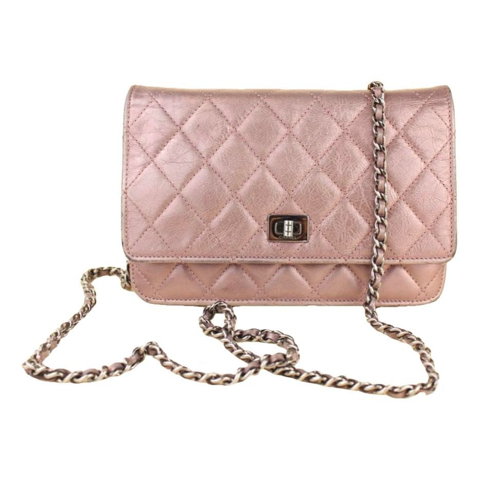 Wallet On Chain 2.55 leather crossbody bag