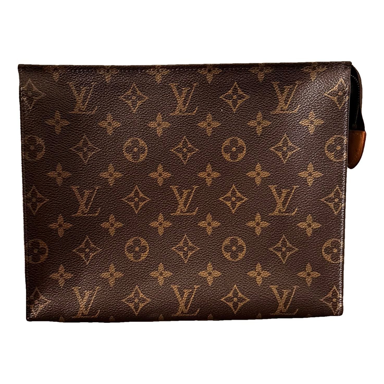 Leather clutch bag
