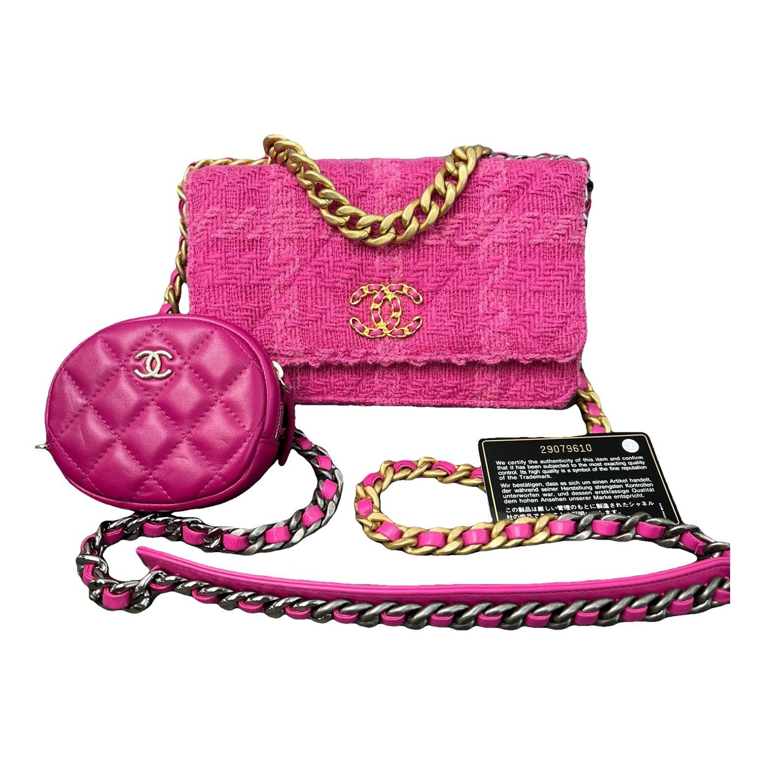 Wallet On Chain Chanel 19 cloth handbag