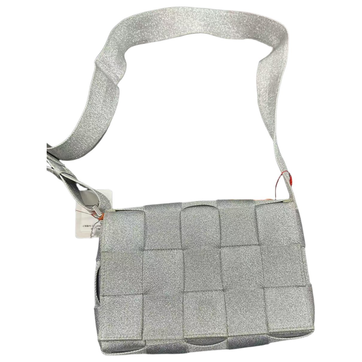 Bottega Veneta Cassette leather handbag