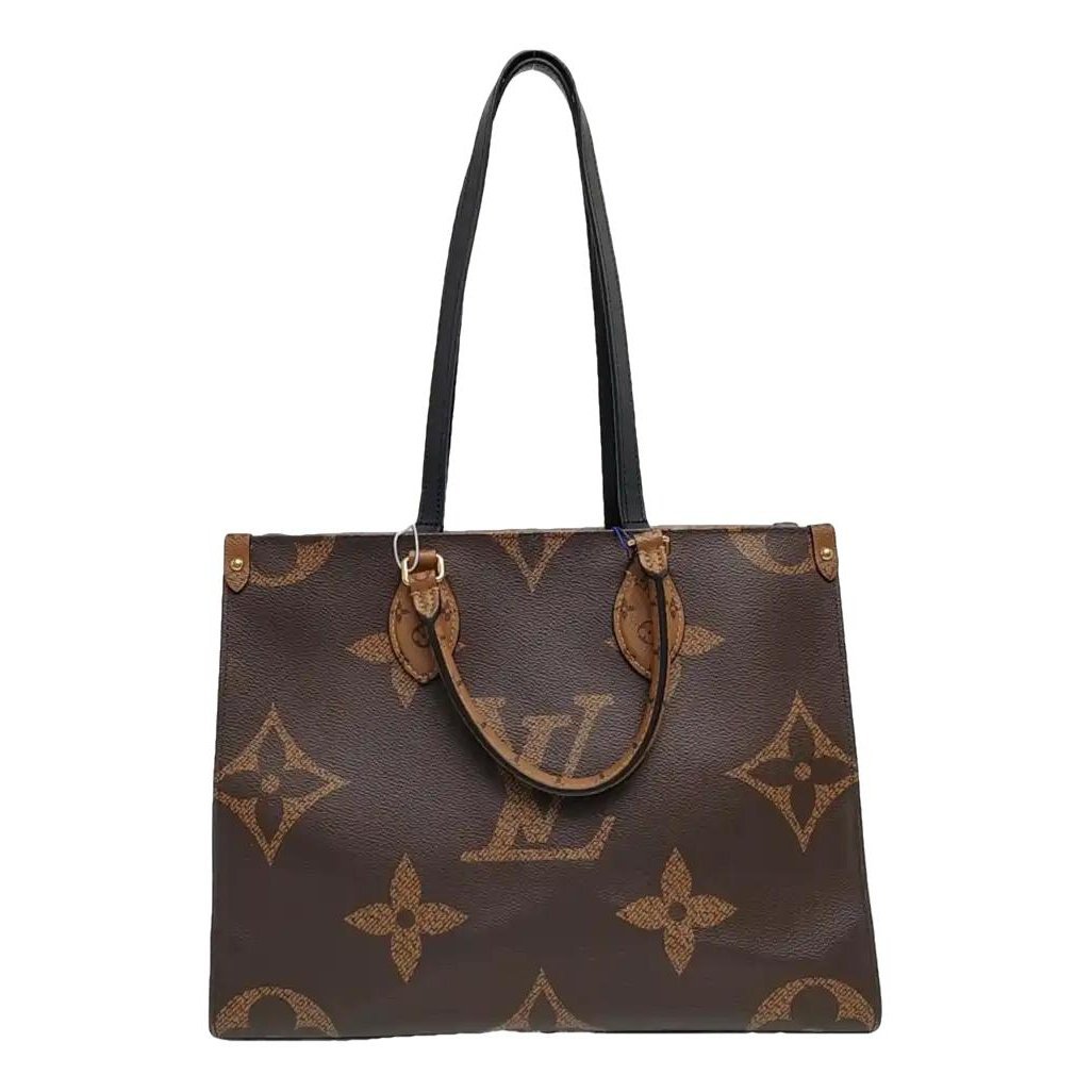 Onthego leather handbag