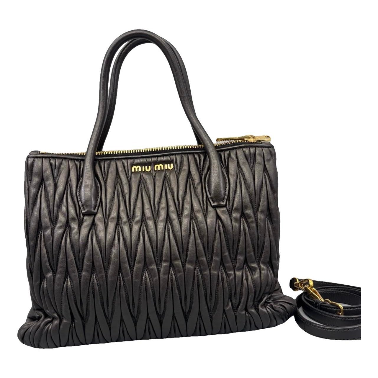 Leather handbag