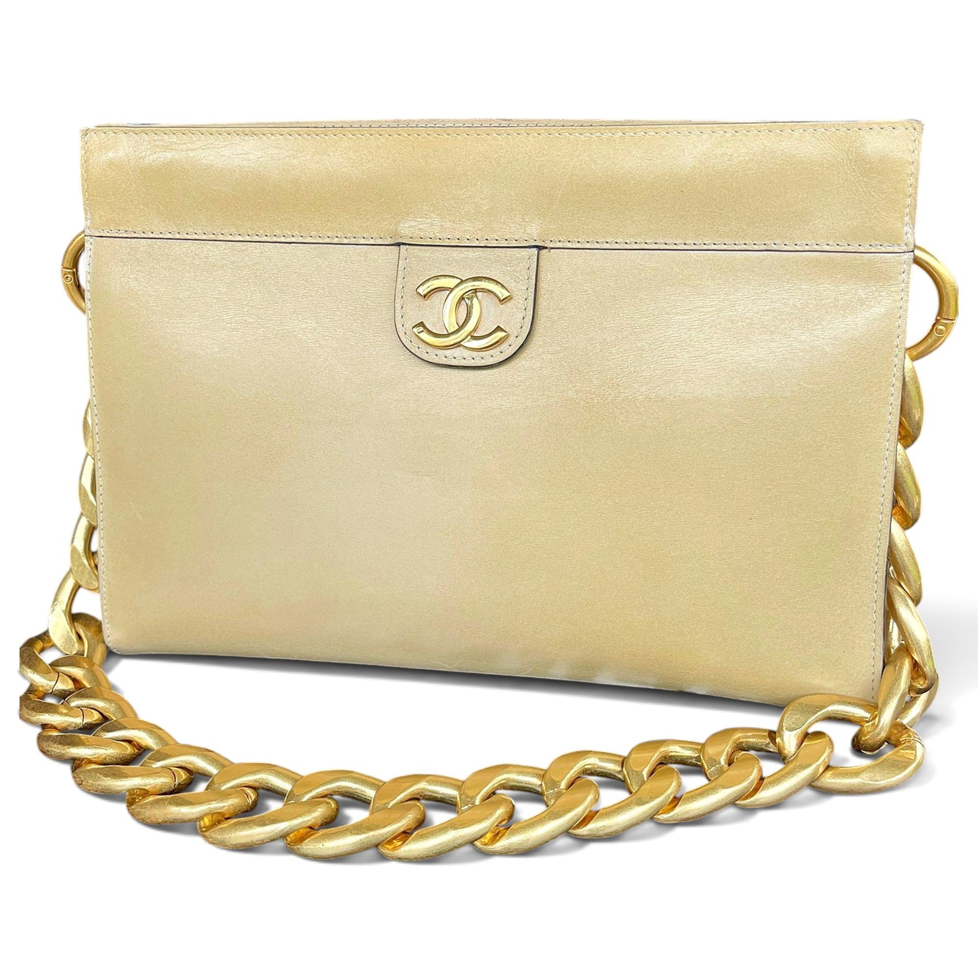 Timeless/Classique leather clutch bag