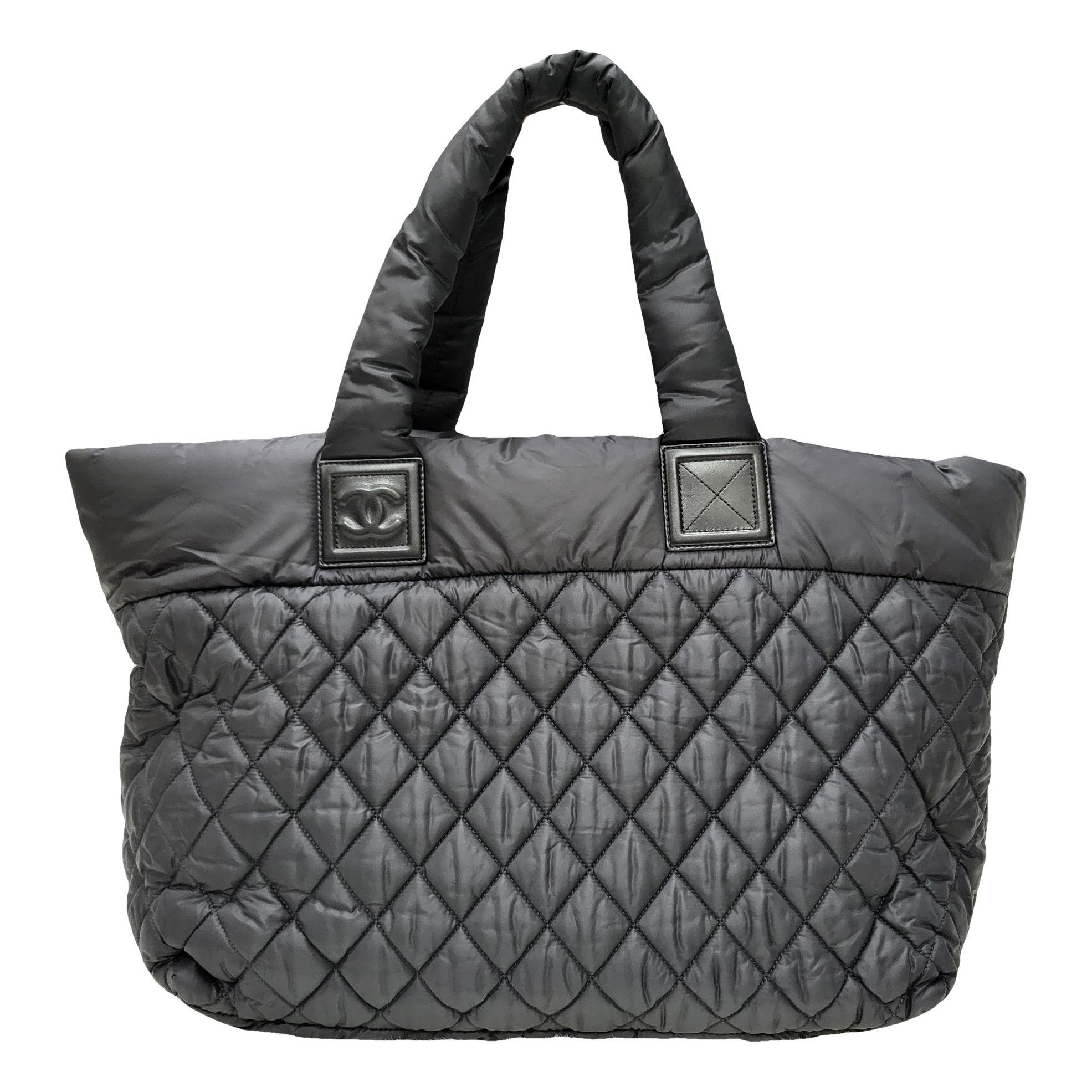 Cocoon handbag