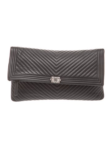 Boy Beauty CC Clutch