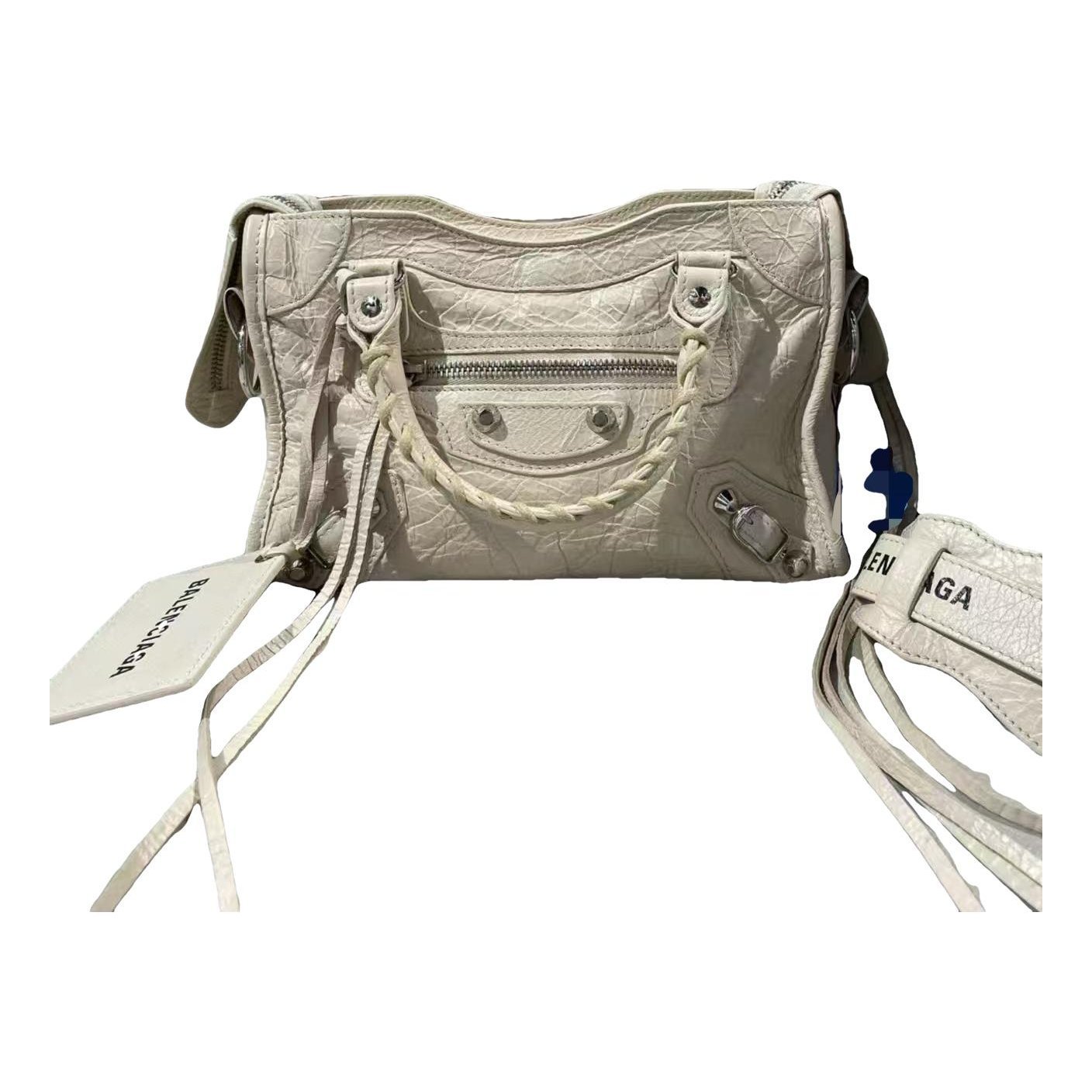 City leather handbag