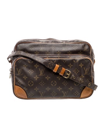LV Monogram Nil