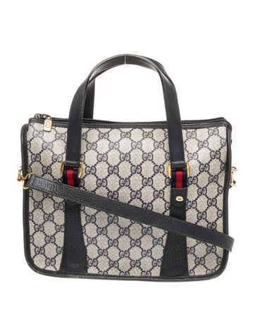 GG Supreme Shoulder Bag