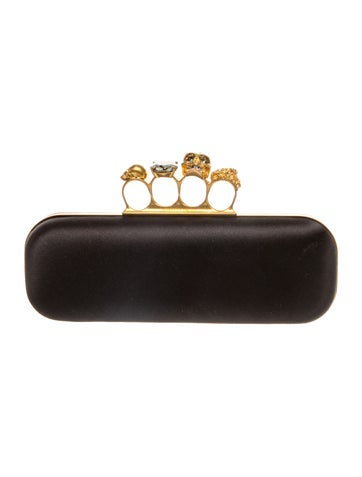 Skull Clutch