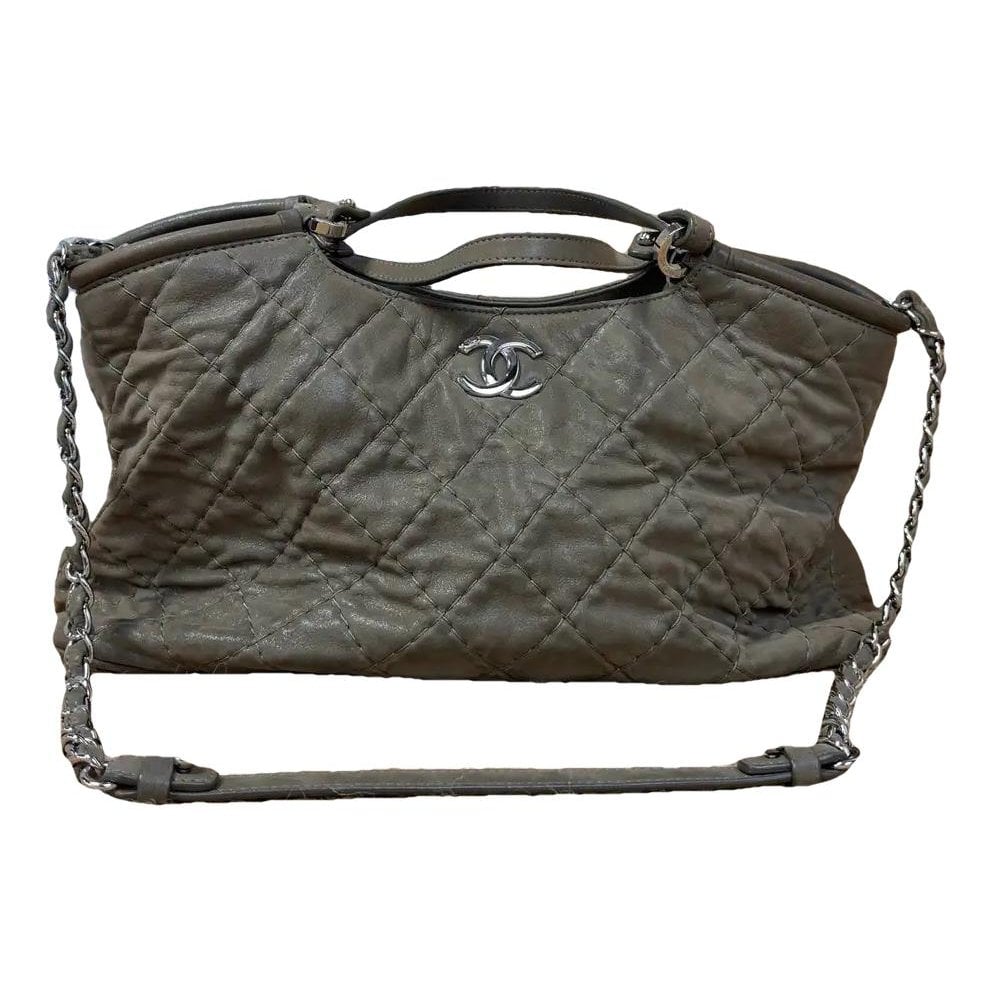Leather tote