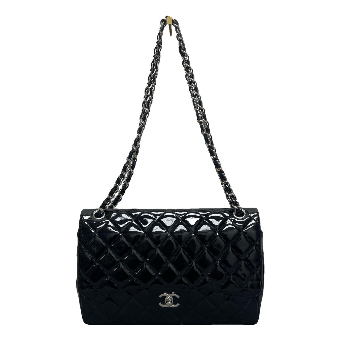 Timeless/Classique leather crossbody bag