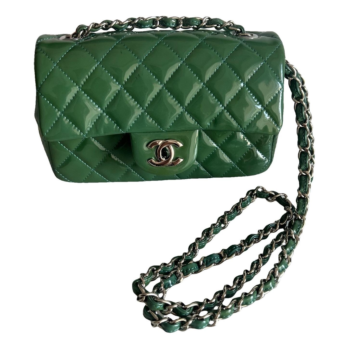 Timeless/Classique patent leather handbag