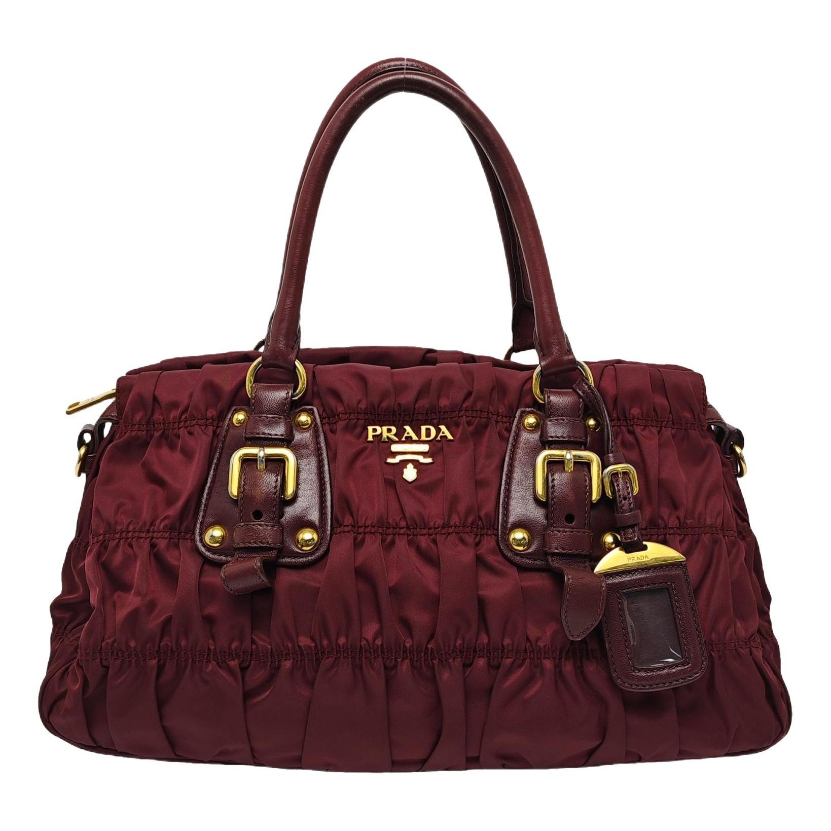 Esplanade cloth handbag
