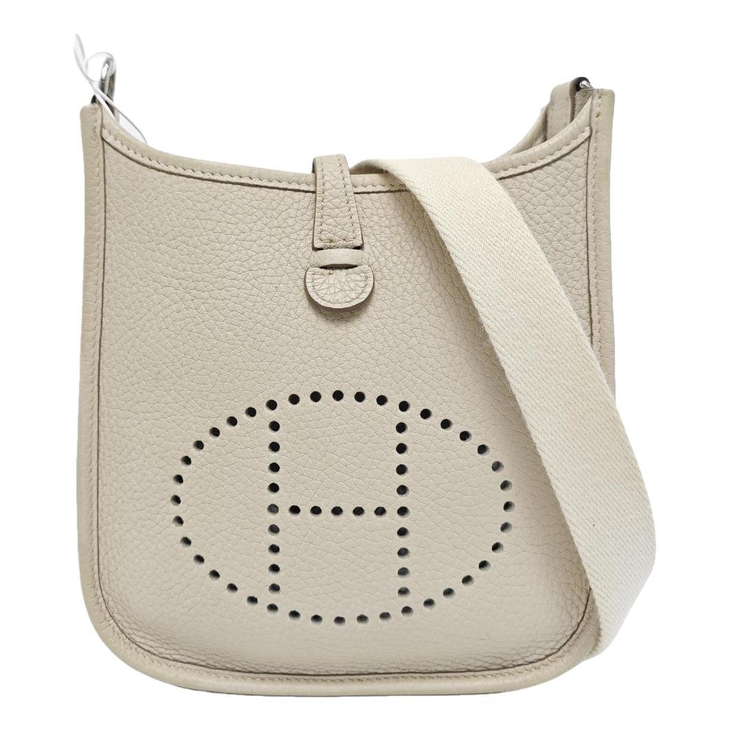 Evelyne leather handbag
