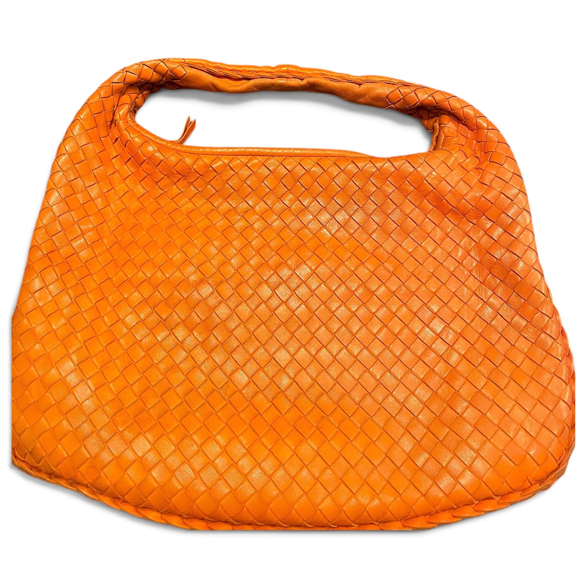 Leather shoulder bag