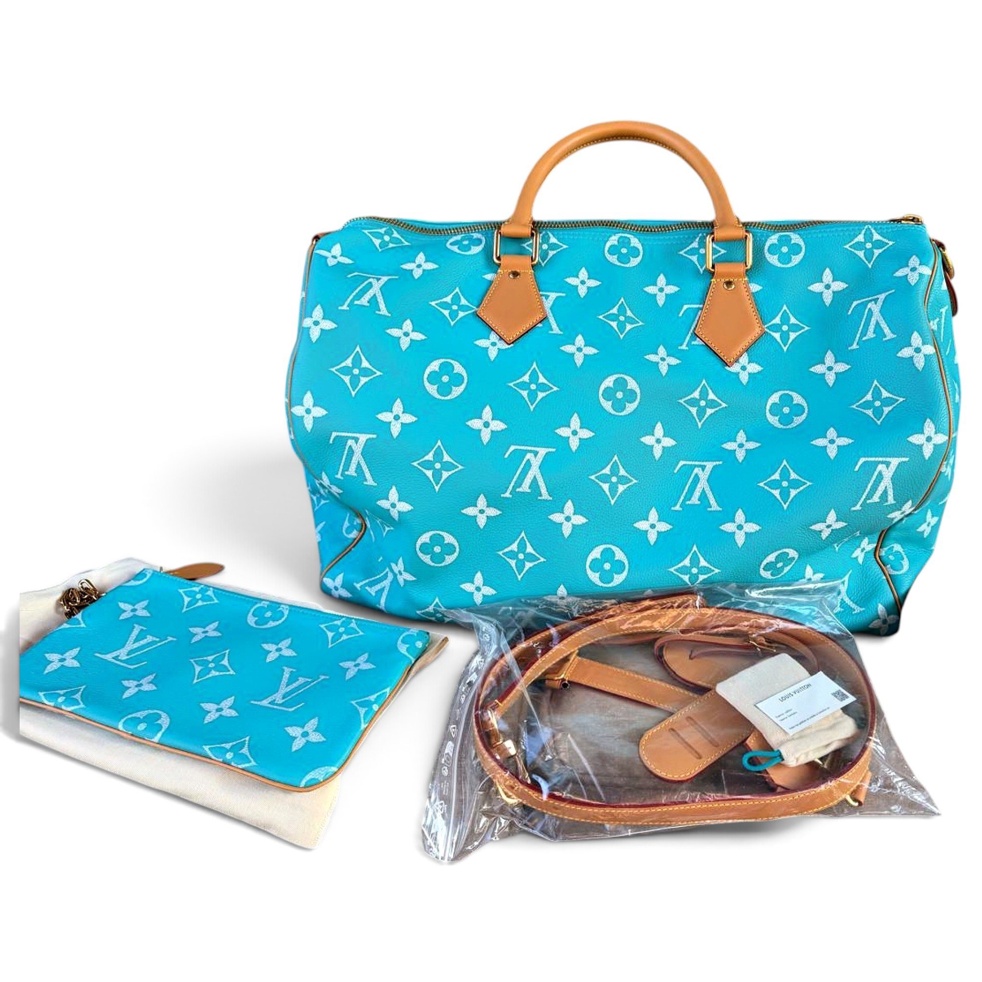 Leather travel bag