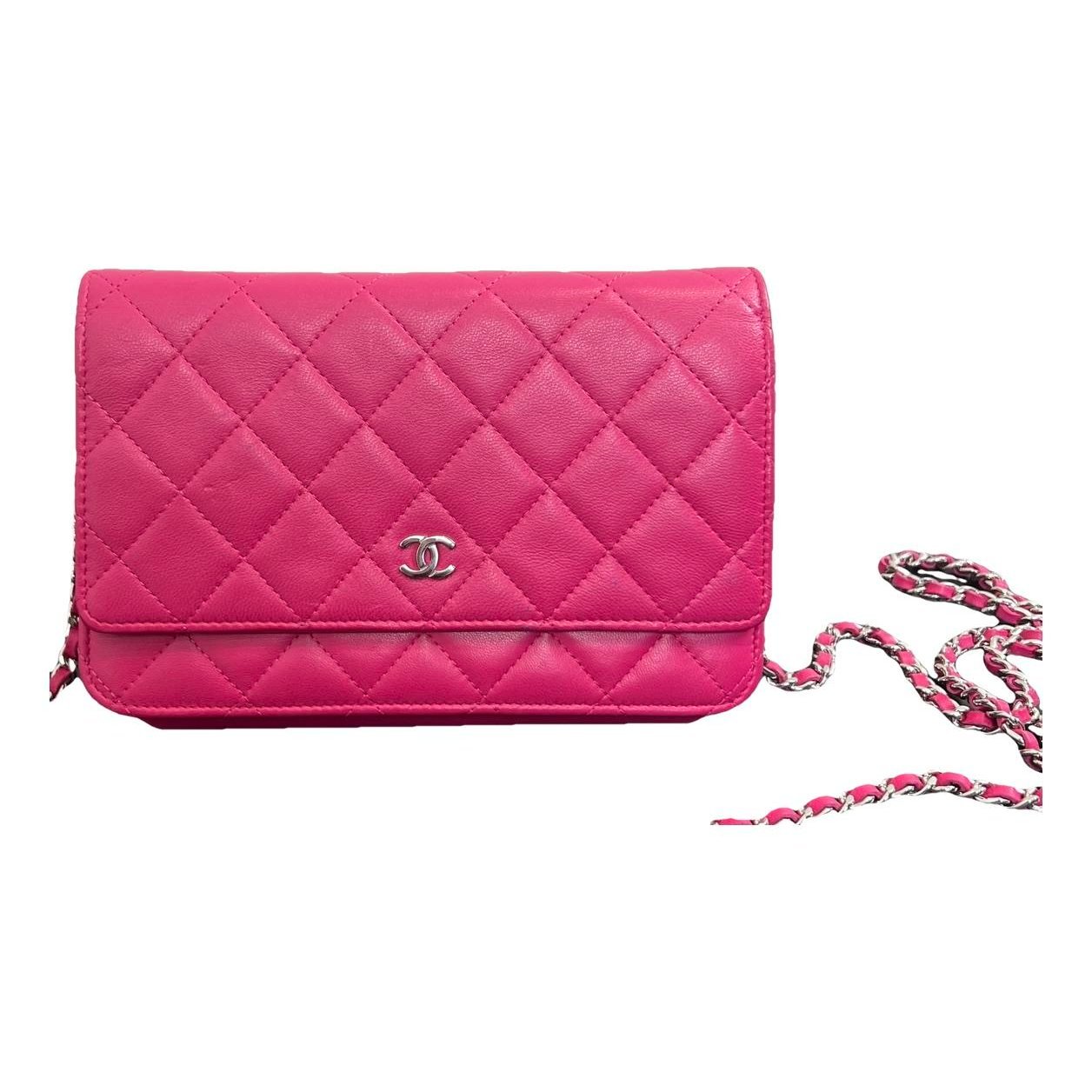 Wallet On Chain Timeless/Classique leather crossbody bag