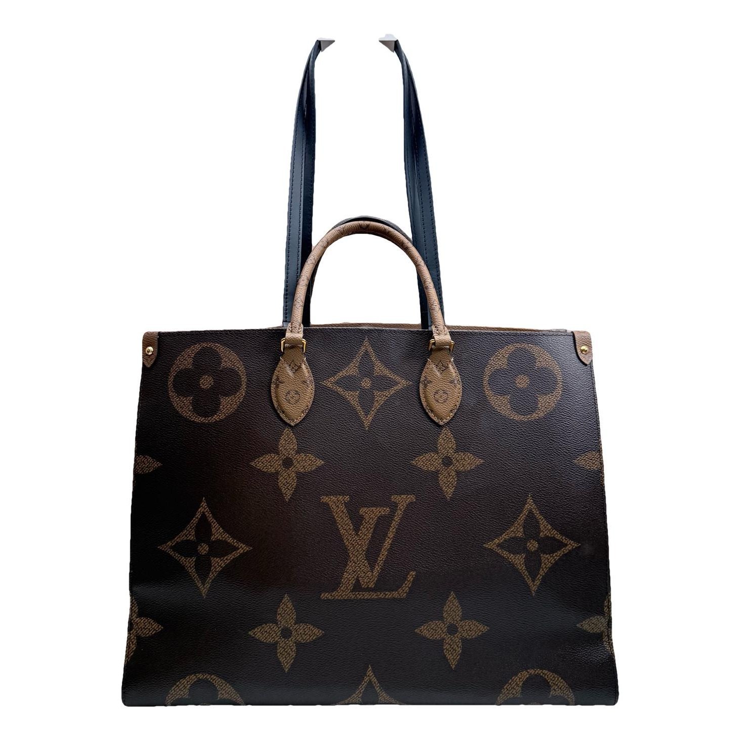 Onthego leather handbag