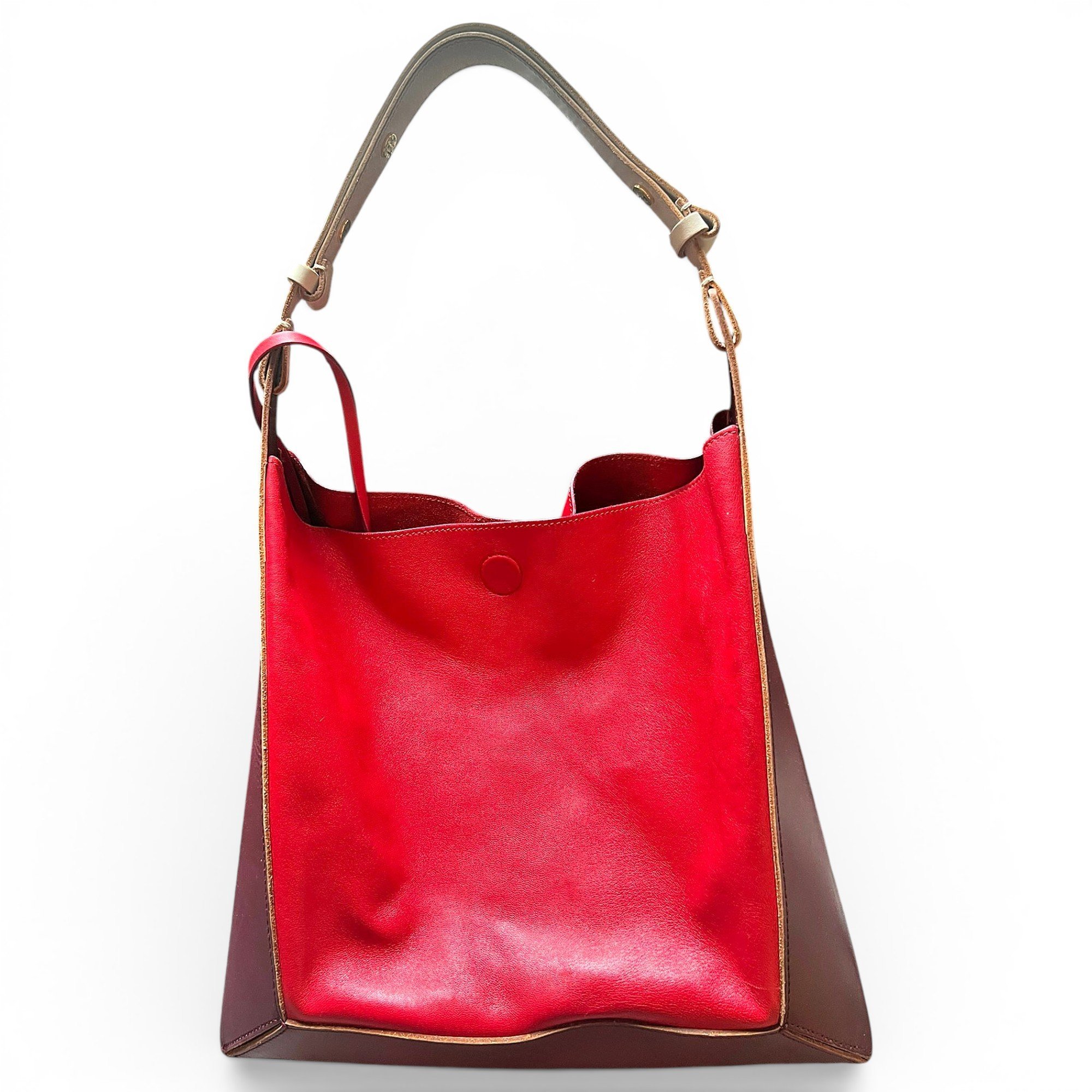 Leather bag