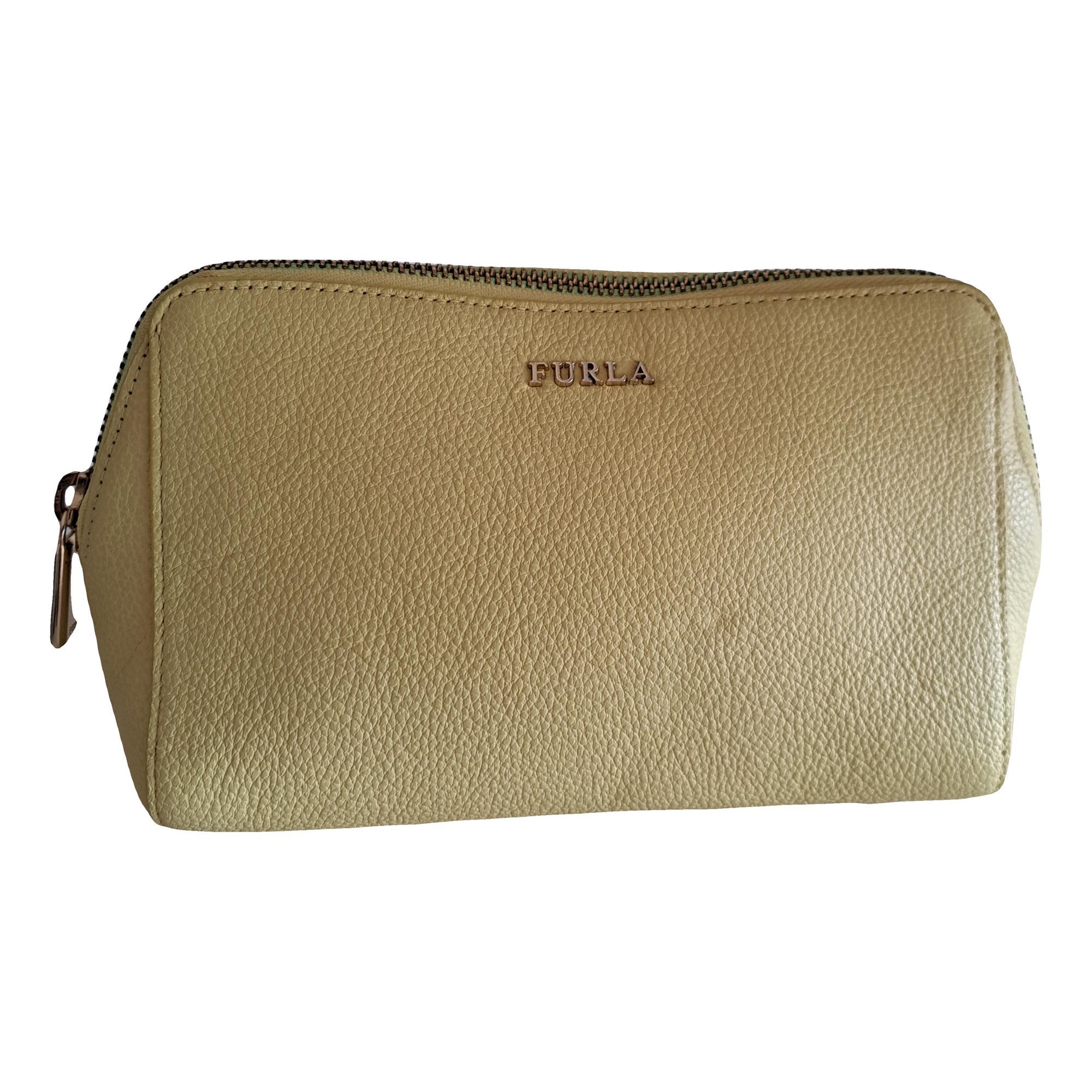 Leather vanity case
