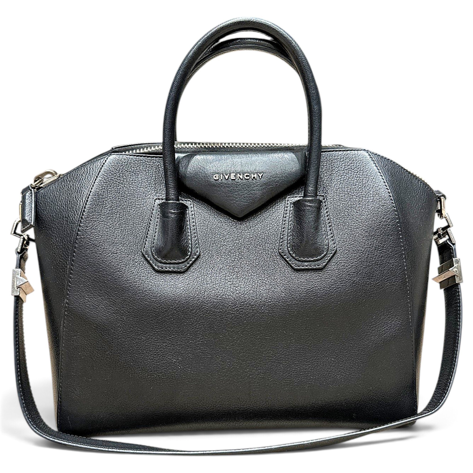 Antigona leather handbag