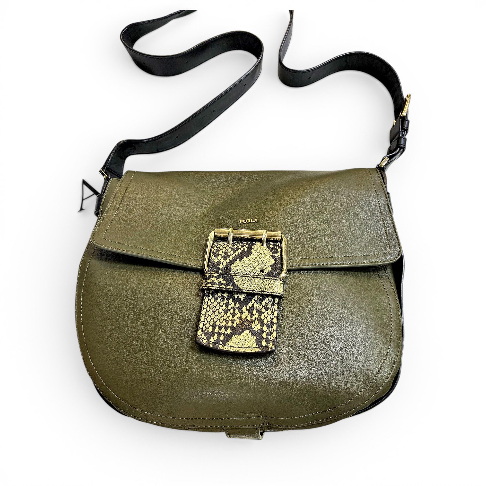 Leather crossbody bag