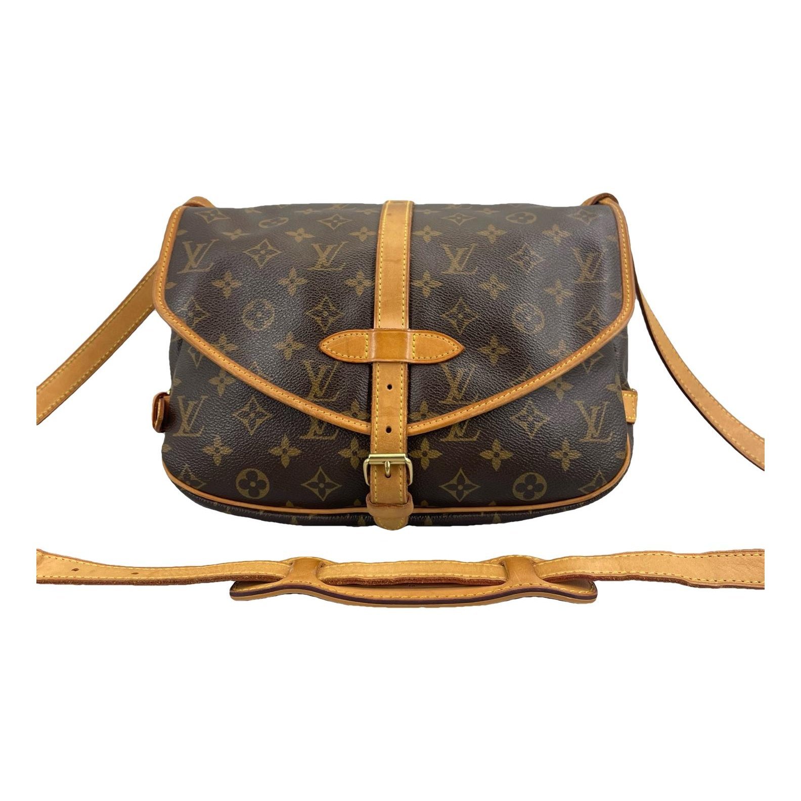 Saumur leather handbag