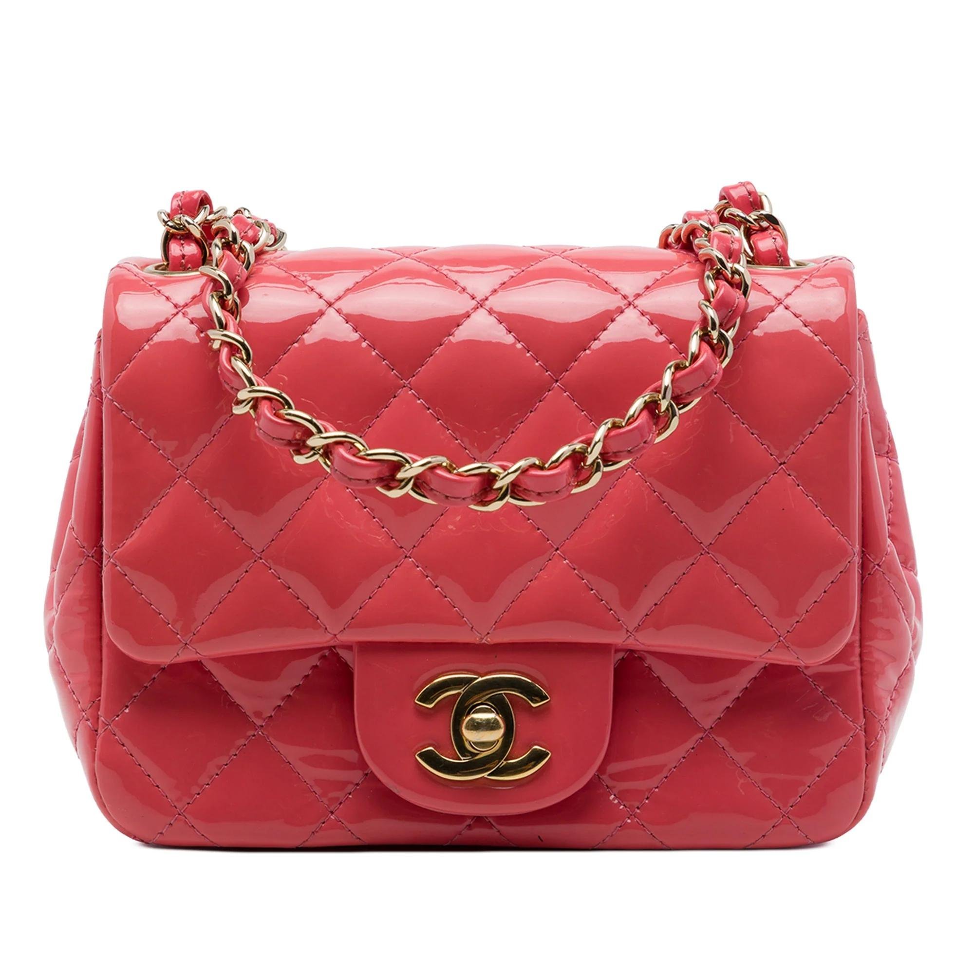 Timeless/Classique patent leather handbag