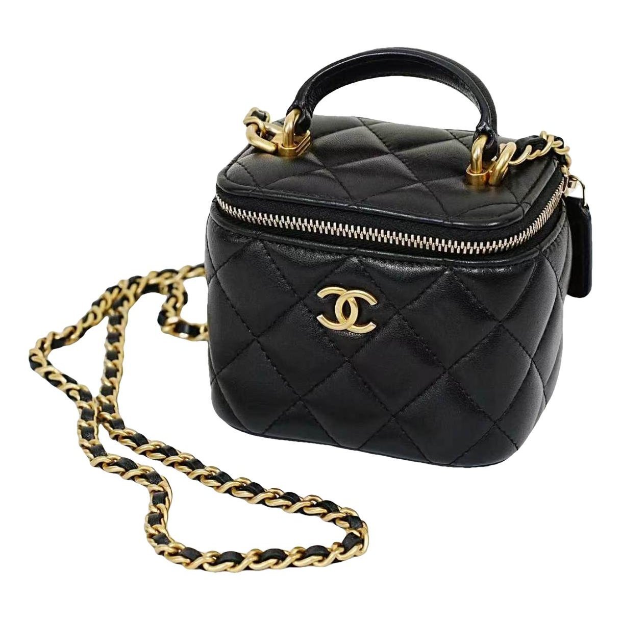 Trendy CC Vanity leather handbag