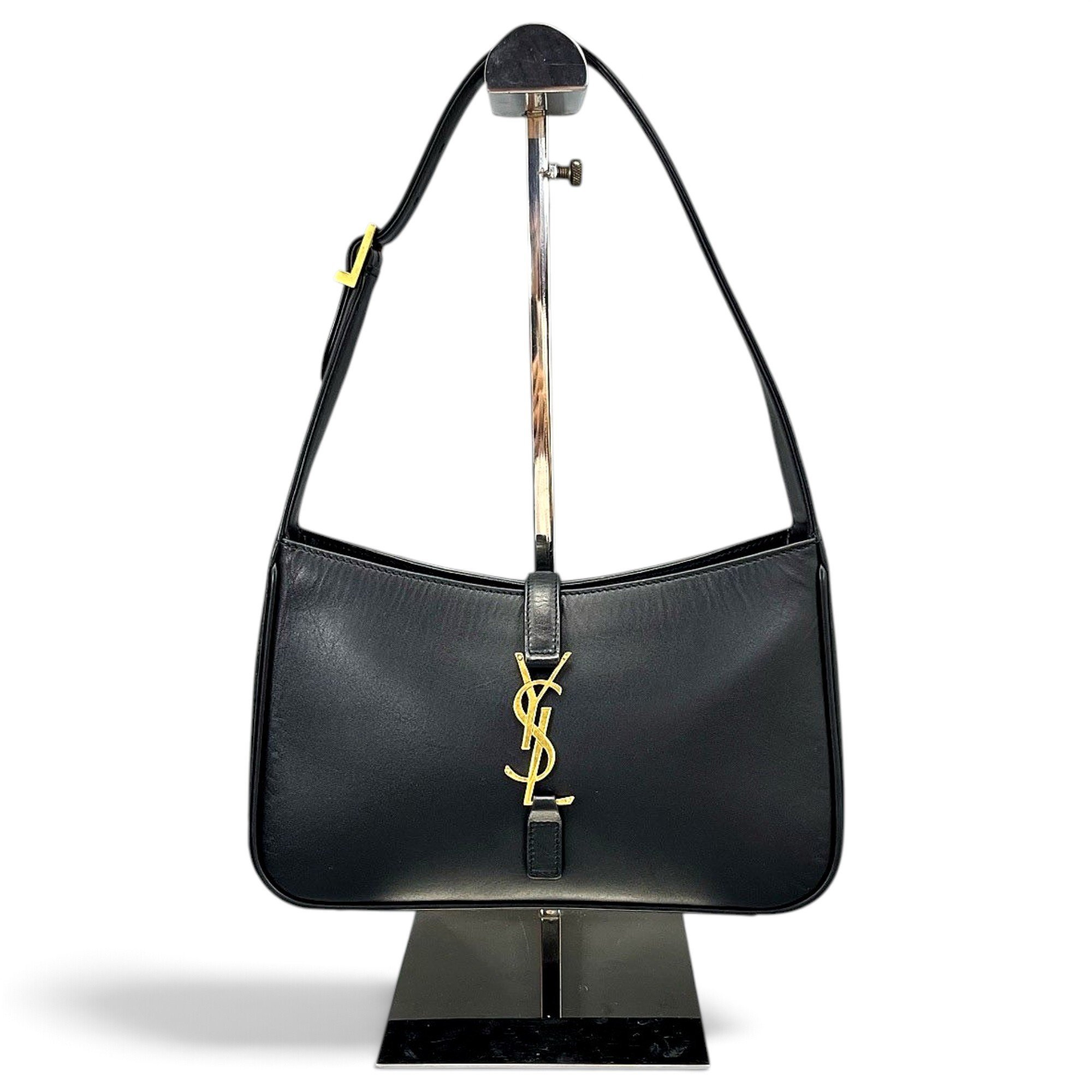 Le 5 à 7 leather handbag