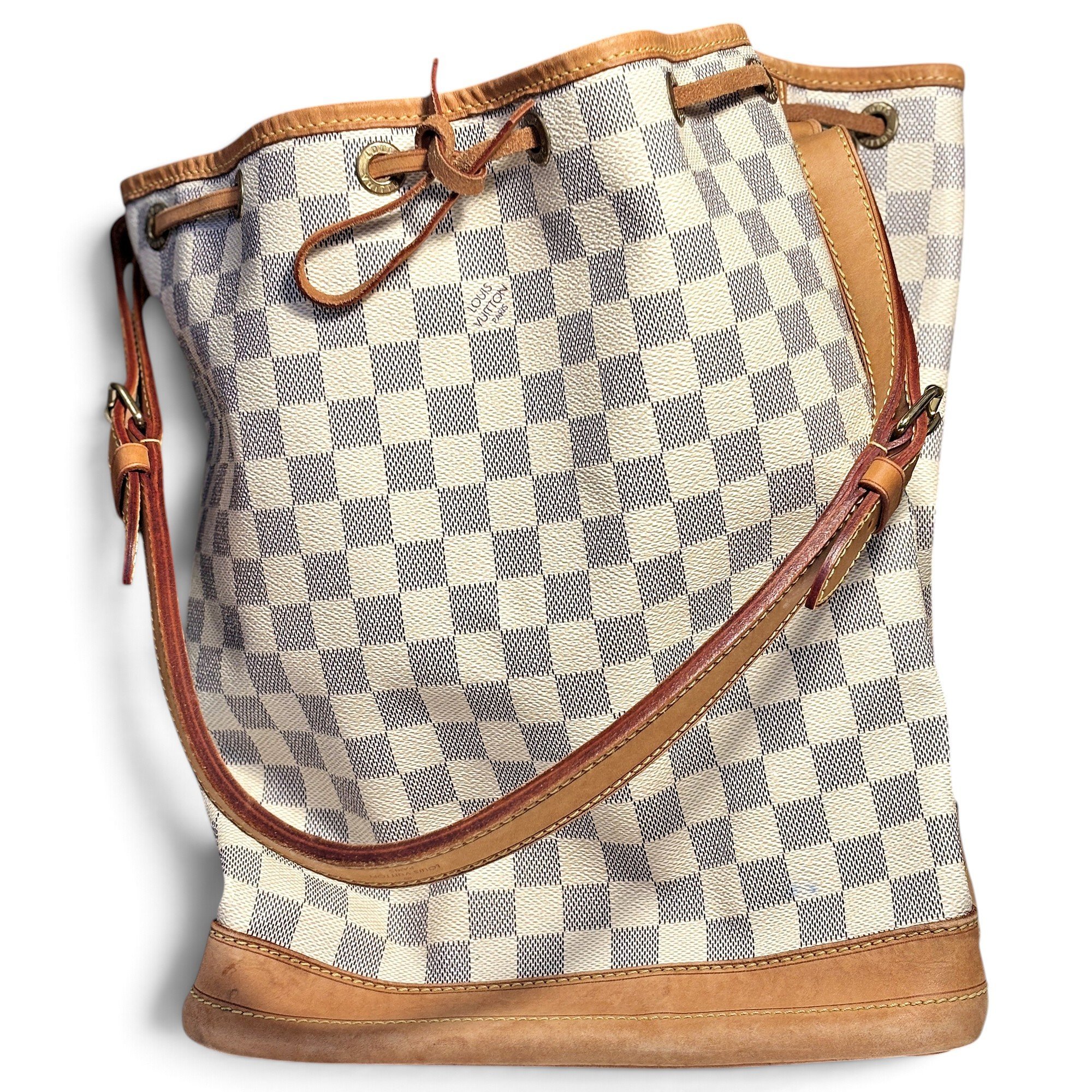 Noé leather handbag