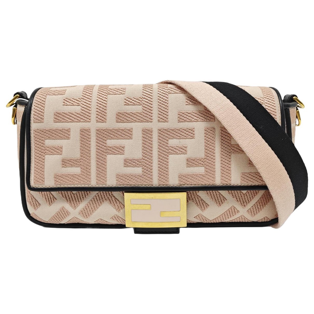Baguette cloth handbag