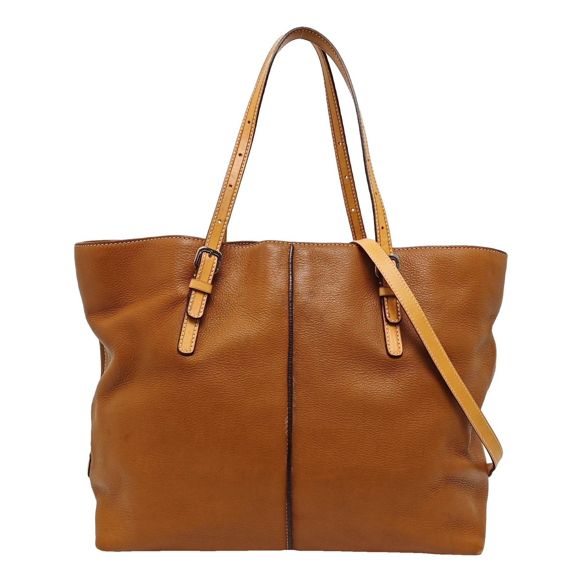 Leather crossbody bag