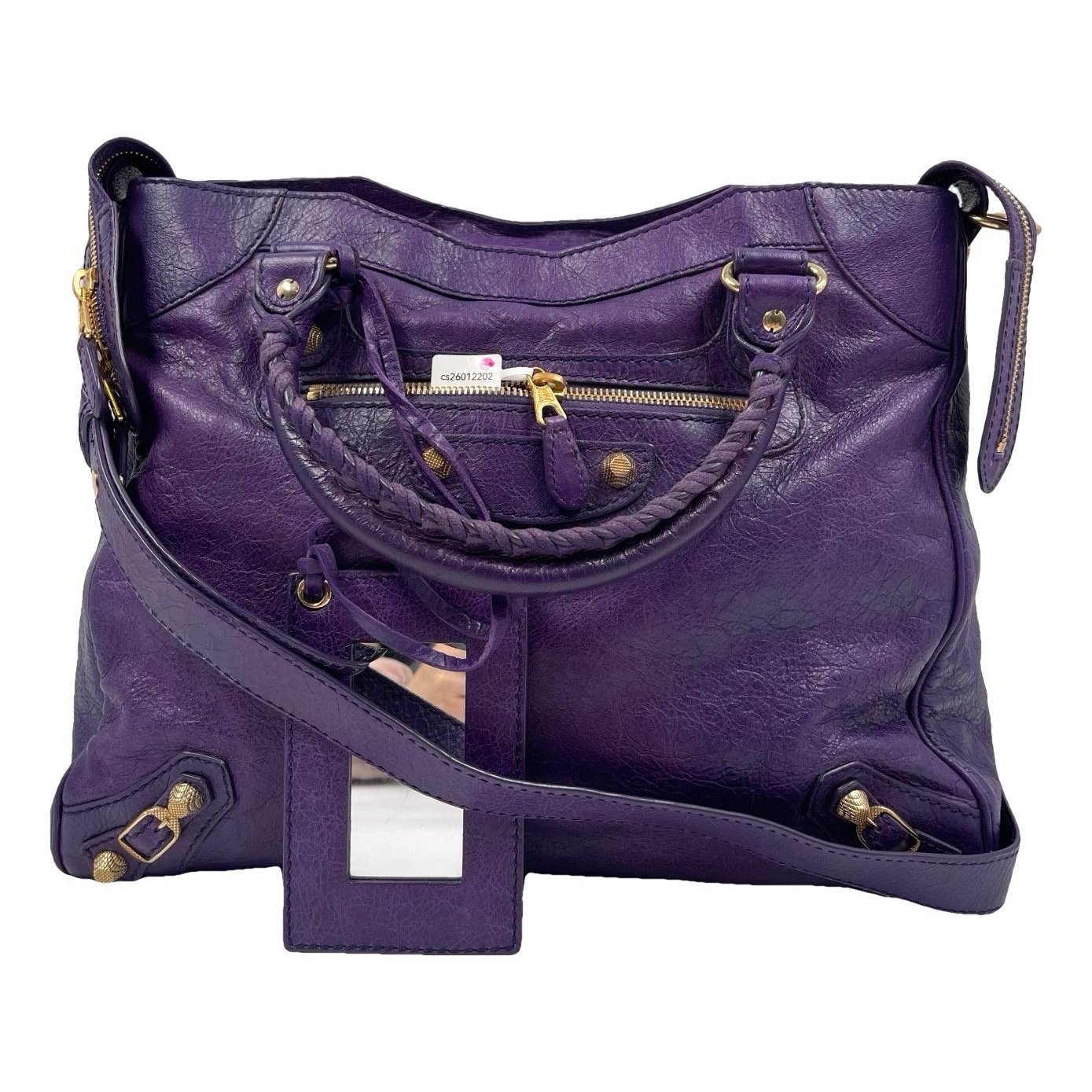City leather crossbody bag