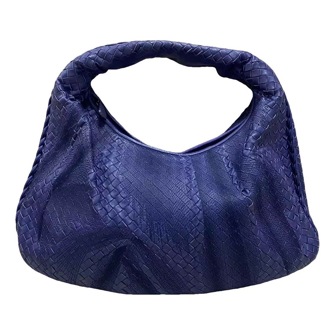 Veneta leather handbag