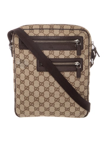 GG Canvas Shoulder Bag